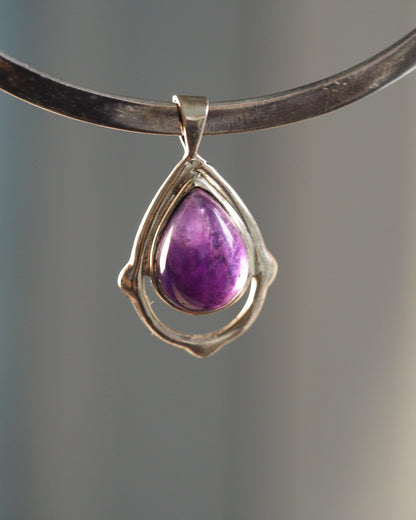 Sterling Silver Amethyst Modernist Teardrop Pendant Pendant - GlamGram NYC