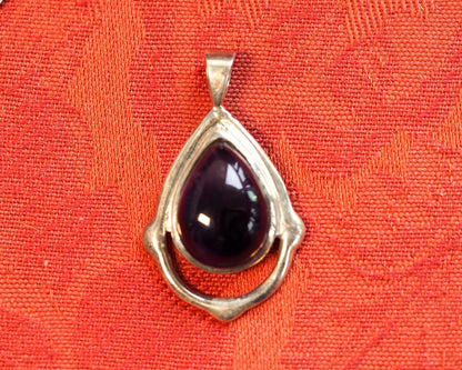 Sterling Silver Amethyst Modernist Teardrop Pendant Pendant - GlamGram NYC