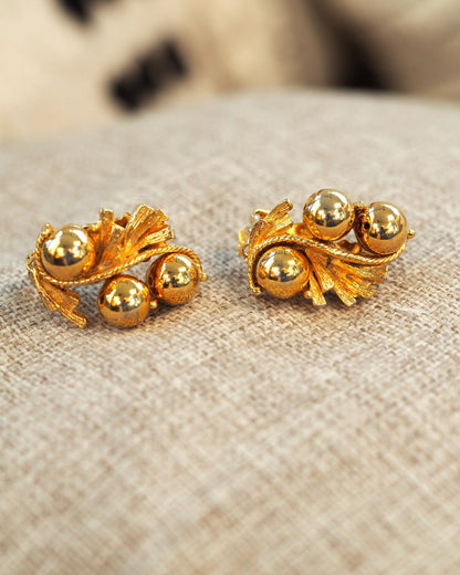 Vintage 1950s Gold-Tone Leaf Spray Clip-On Earrings with Orb Accents Earrings (Clip) - GlamGram NYC