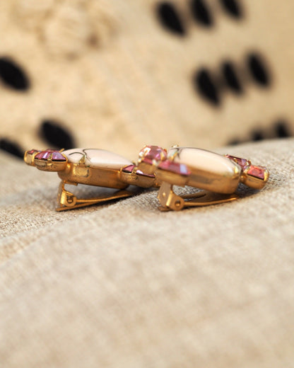 Vintage 1950s Pink Rhinestone & White Cabochon Clip-On Earrings Earrings (Clip) - GlamGram NYC