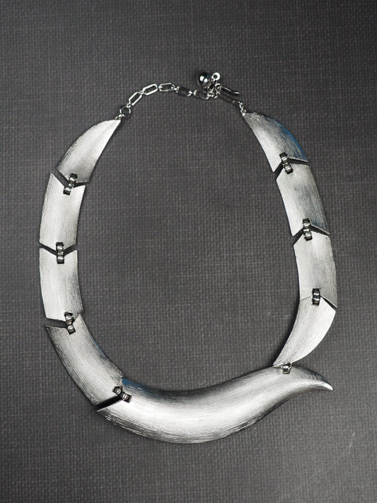 Vintage 1970s Signed TRIFARI Brushed Silver Tone Modernist Collar Necklace Necklace - GlamGram NYC