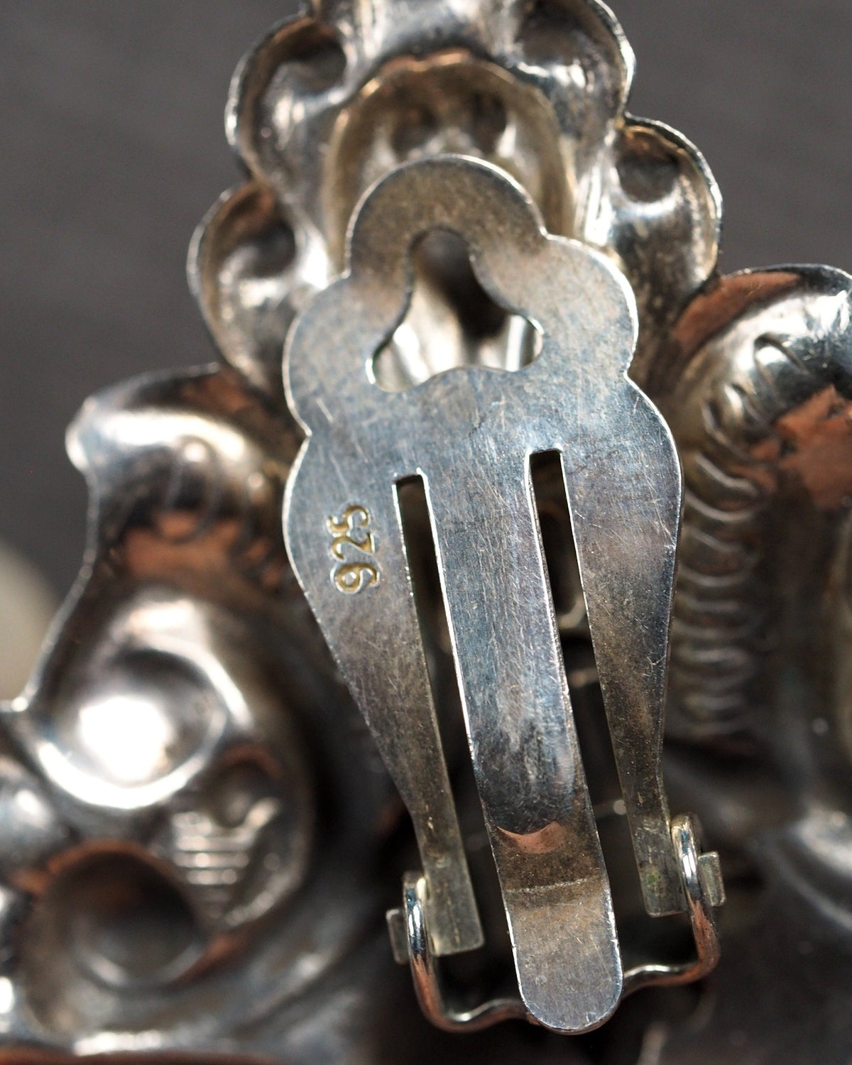 Vintage 1980s Sterling Silver Repousse Clip Earrings Earrings (Clip) - GlamGram NYC