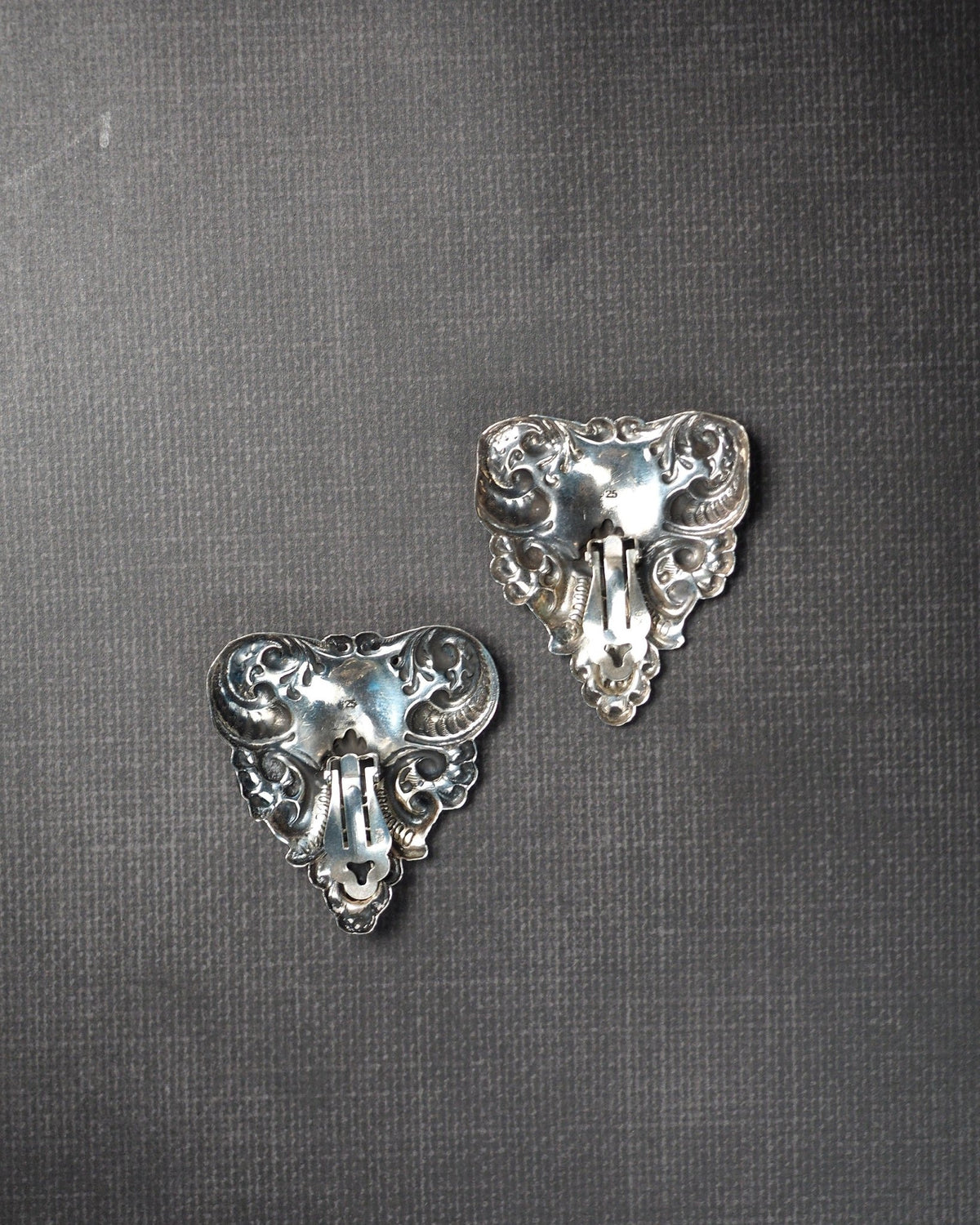 Vintage 1980s Sterling Silver Repousse Clip Earrings Earrings (Clip) - GlamGram NYC