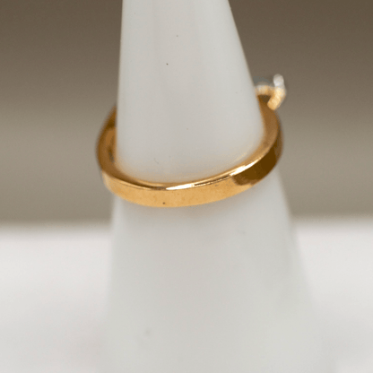 Vintage Aqua Marquise Crystal Spray Cocktail Ring Gold Tone Size 5 Ring - GlamGram NYC