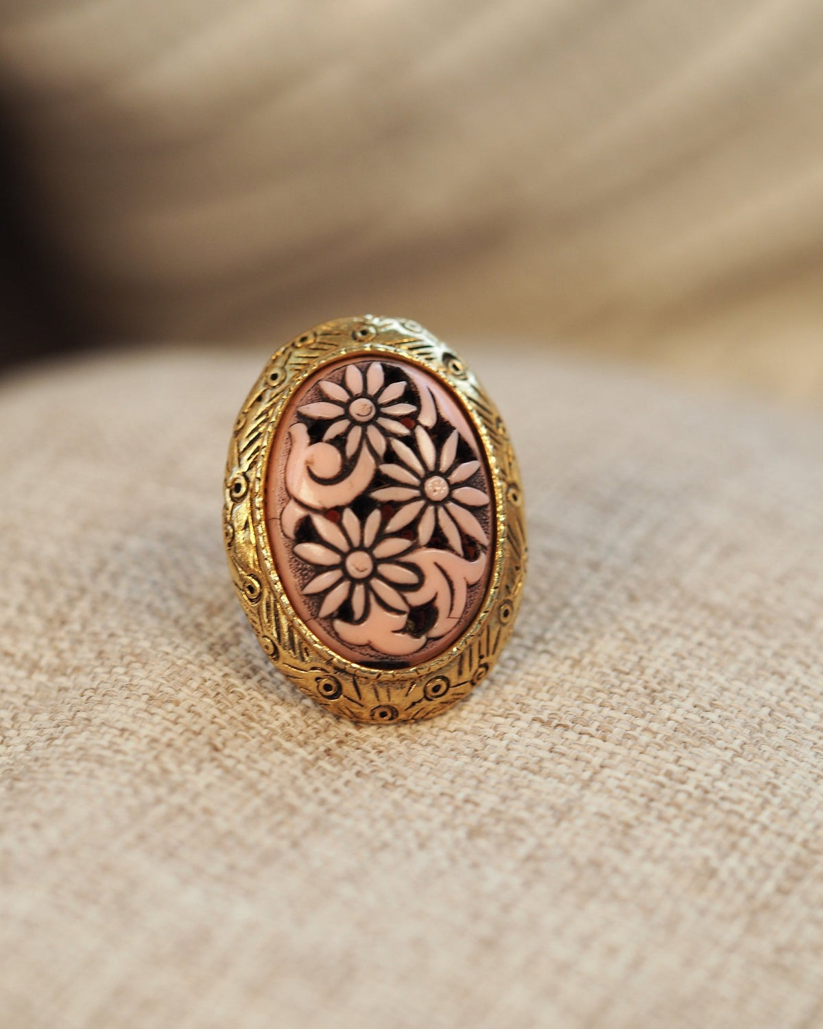 Vintage Selro Attributed Cameo Ring, Pink Floral Daisy Cocktail Ring, Adjustable Gold Tone Mid Century Jewelry, Cottagecore Gift Ring - GlamGram NYC