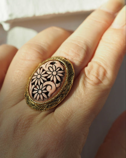 Vintage Selro Attributed Cameo Ring, Pink Floral Daisy Cocktail Ring, Adjustable Gold Tone Mid Century Jewelry, Cottagecore Gift Ring - GlamGram NYC